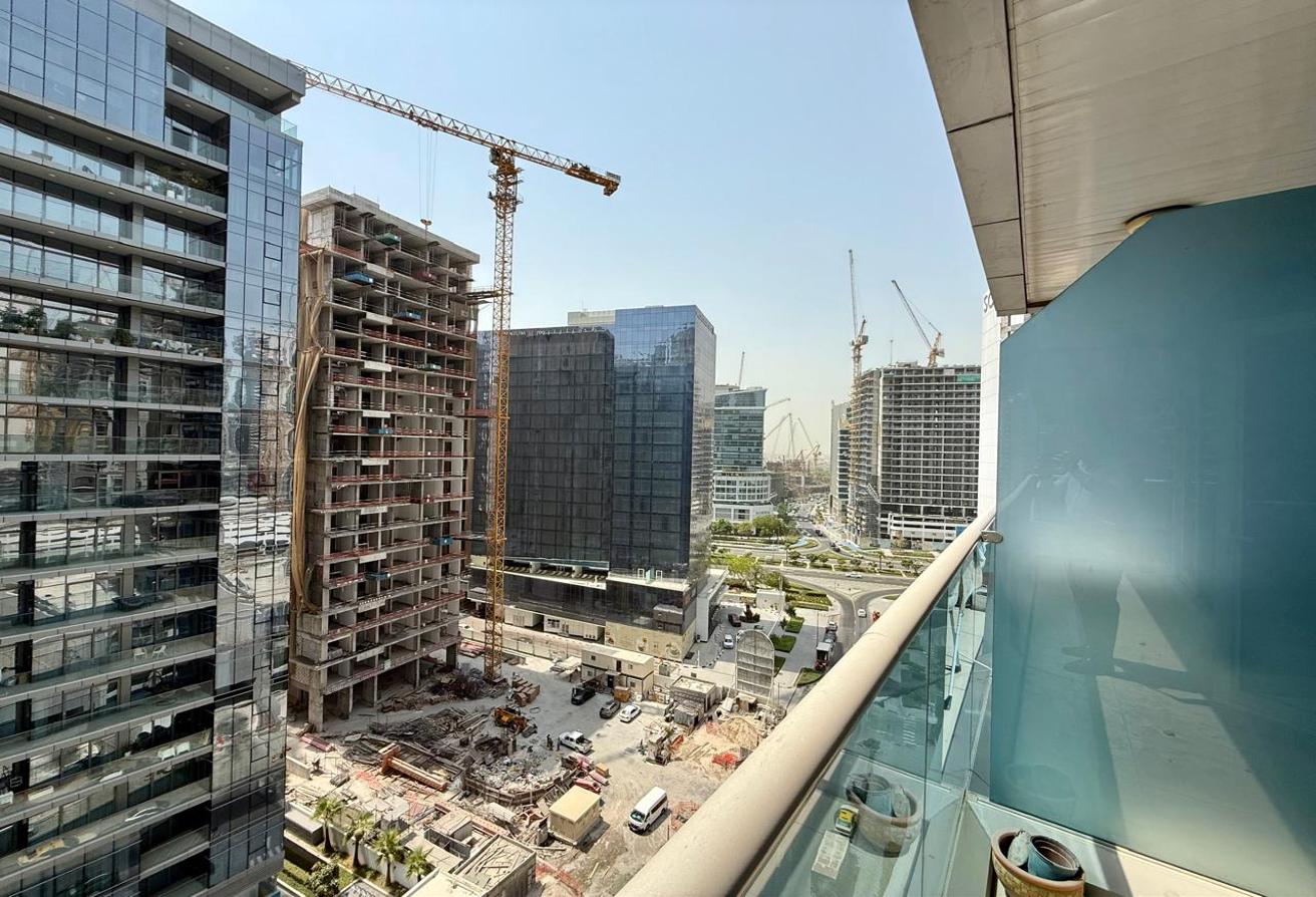 CLASSY 1BR | SPACIOUS | BEST PRICE | VIEW TODAY photo 7