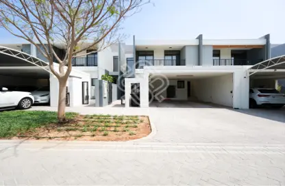 Townhouse - 4 Bedrooms - 5 Bathrooms for sale in Casa Flores - Green Community Motor City - Motor City - Dubai Townhouse - 4 Bedrooms - 5 Bathrooms for sale in Casa Flores - Green Community Motor City - Motor City - Dubai