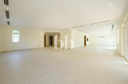 Villa - 3 Bedrooms - 4 Bathrooms for rent in District 7 - Jumeirah Park - Dubai
