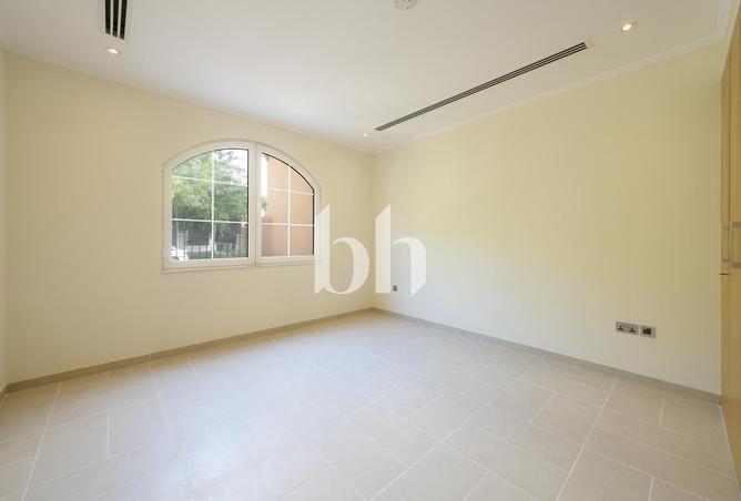 119022599 - Property Image 2