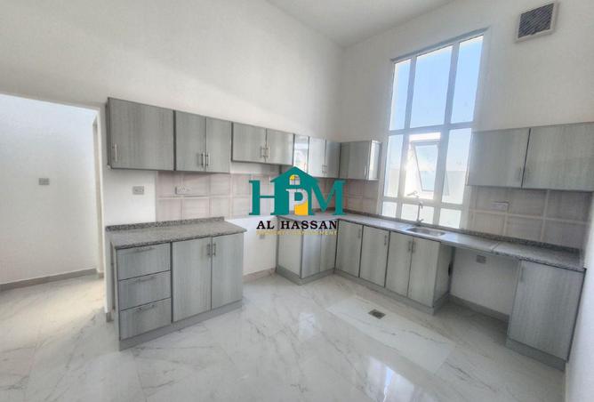 80715112 - Property Image 2