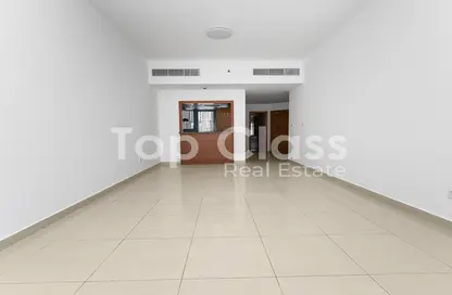 Apartment - 3 Bedrooms - 4 Bathrooms for rent in Marina Residence A - Marina Residence - Dubai Marina - Dubai