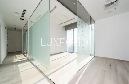 مكتب - استوديو للايجار في القمة - الخليج التجاري - دبي