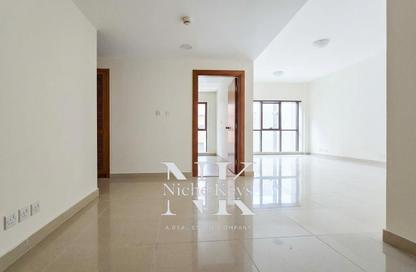 Apartment - 4 Bedrooms - 4 Bathrooms for rent in Golden Sands 9 - Al Mankhool - Bur Dubai - Dubai Apartment - 4 Bedrooms - 4 Bathrooms for rent in Golden Sands 9 - Al Mankhool - Bur Dubai - Dubai