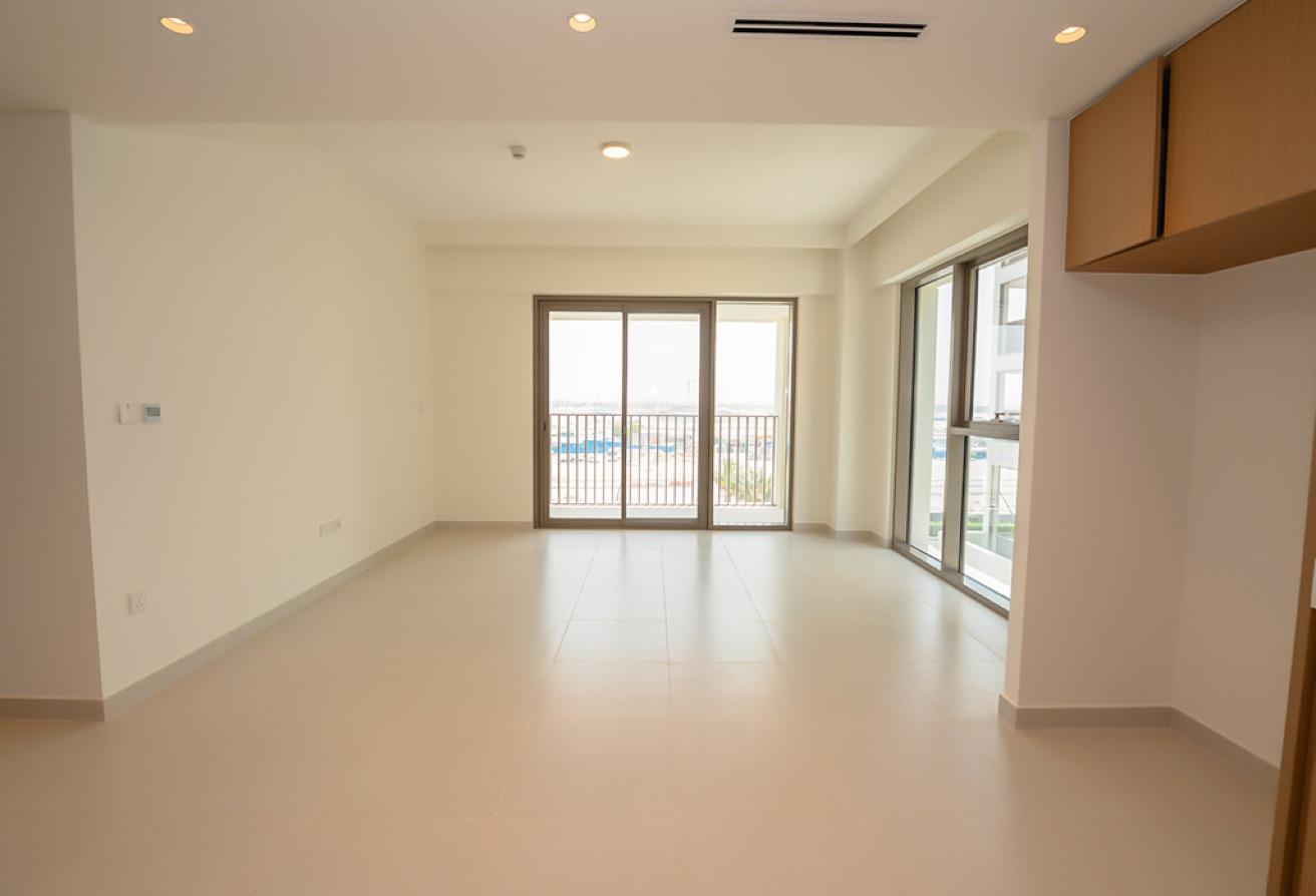 BRAND NEW | UNFURNISHED | BEACH ACCESS photo 4