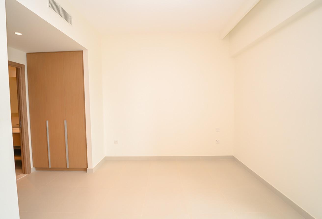 BRAND NEW | UNFURNISHED | BEACH ACCESS photo 13