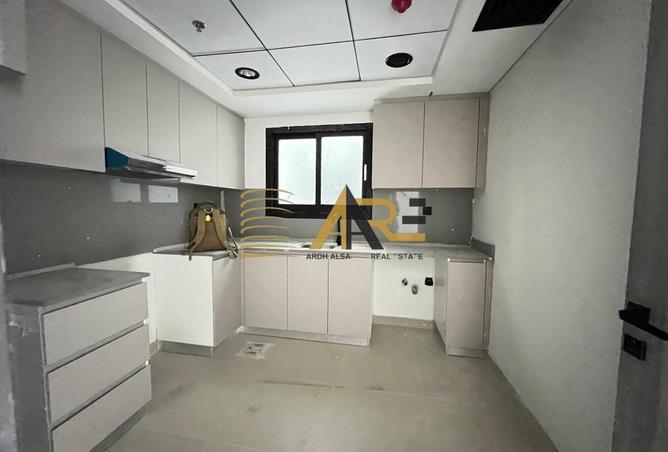 68303988 - Property Image 3