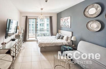 Apartment - Studio - 1 for rent in Boulevard Central Tower 2 - Boulevard Central Towers - Downtown Dubai - Dubai