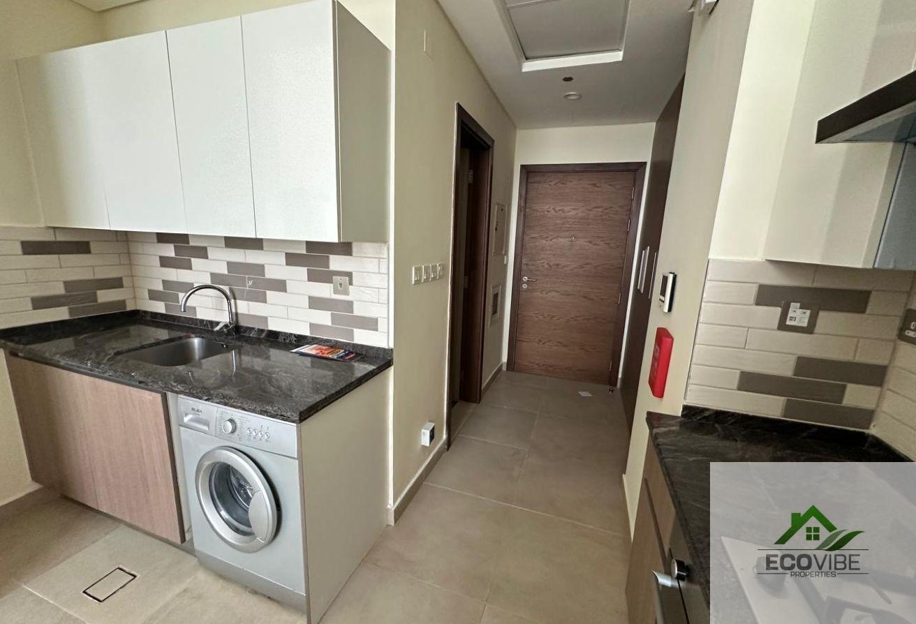 FULLY FURNISHED STUDIO | READY TO MOVE IN photo 7
