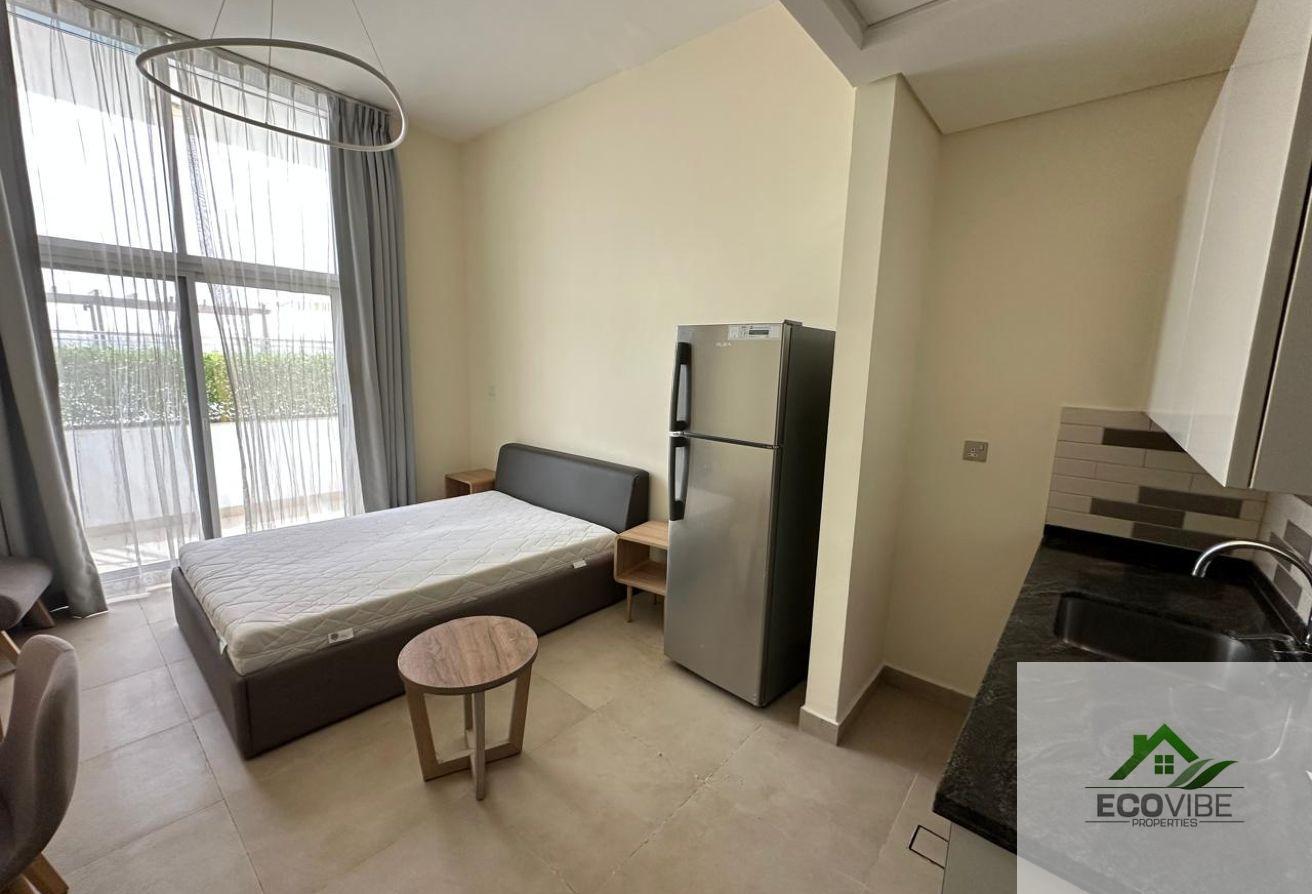 FULLY FURNISHED STUDIO | READY TO MOVE IN photo 6