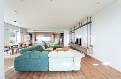 Townhouse - 5 Bedrooms - 7+ Bathrooms for sale in Sur La Mer 2 - Sur La Mer - La Mer - Jumeirah - Dubai