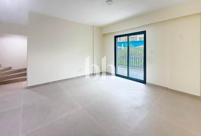 73841219 - صورة العقار 2