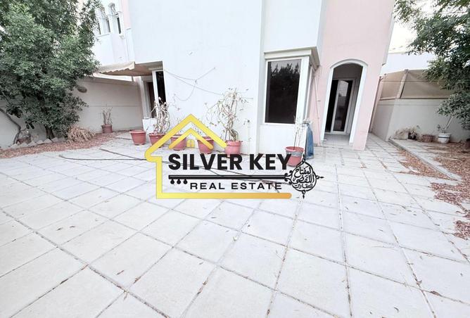91798006 - Property Image 2