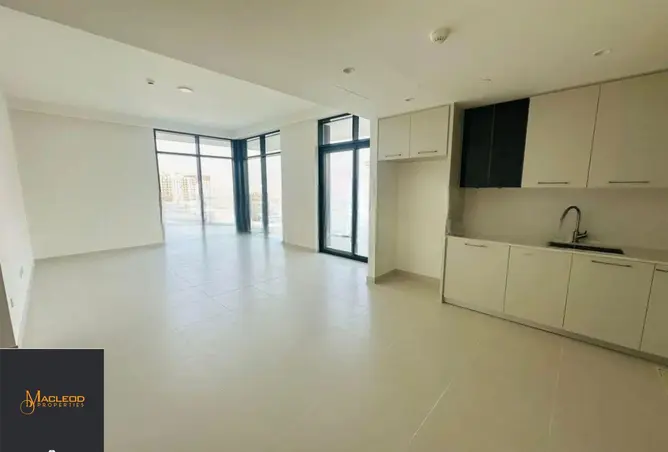160549102 - Property Image 2