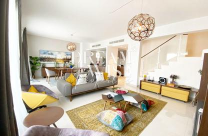Villa - 3 Bedrooms - 4 Bathrooms for sale in Manazel Al Reef 2 - Al Samha - Abu Dhabi