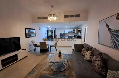 شقة - 2 غرف نوم - 2 حمامات للايجار في برج أونتاريو - الخليج التجاري - دبي