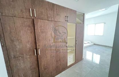 Apartment - 1 - 2 for rent in Al Majaz 2 - Al Majaz - Sharjah Apartment - 1 - 2 for rent in Al Majaz 2 - Al Majaz - Sharjah