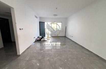 Apartment - 1 - 2 for rent in Al Majaz 2 - Al Majaz - Sharjah
