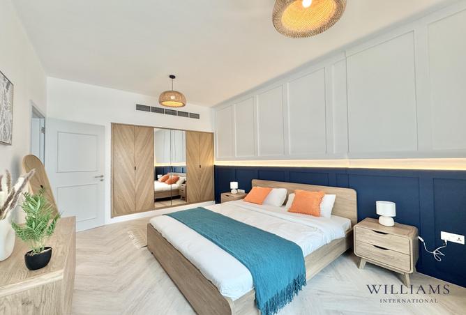 LUXURY UPGRADED | 1 BR | FULLY FURNISHED | VACANT NOW