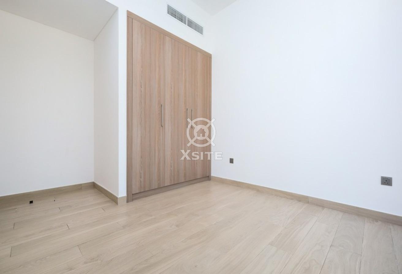 Cozy 3 BR | Equipped Kitchen |Lagoon View photo 5
