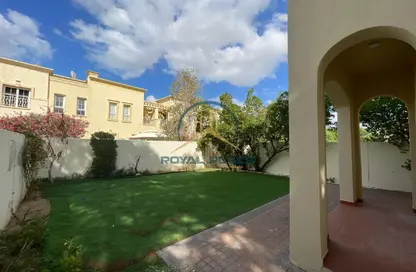 Villa - 2 Bedrooms - 3 Bathrooms for rent in Springs 8 - The Springs - Dubai