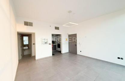 Apartment - 1 Bedroom - 2 Bathrooms for rent in V2 - Dubai Sports City - Dubai
