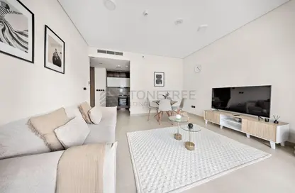 Apartment - 1 Bedroom - 1 Bathroom for rent in West Five Business Bay Residences - Business Bay - Dubai