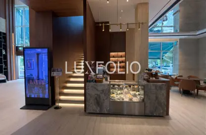 Retail - Studio for rent in The Carlton Downtown Hotel - Sheikh Zayed Road - Dubai