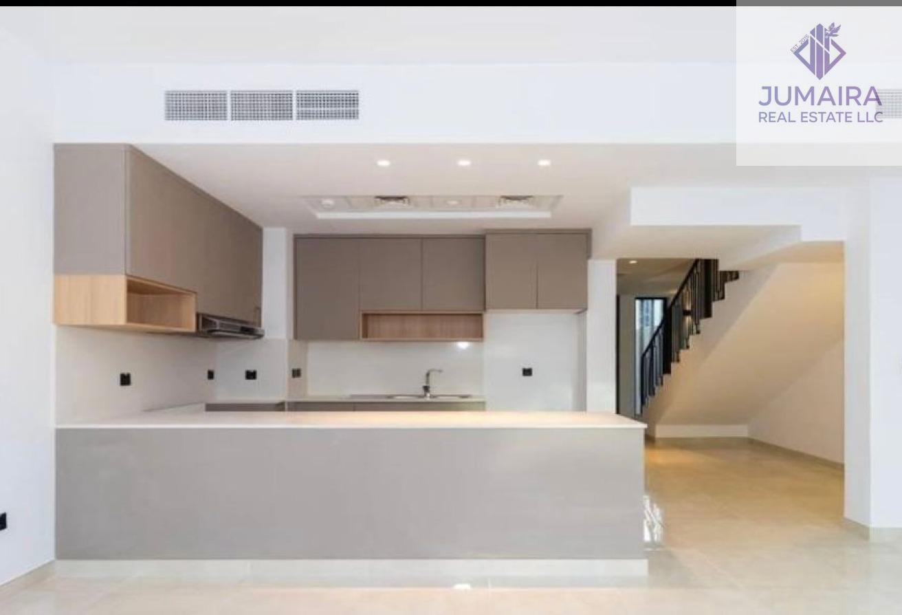 Luxury Villa  Pool View | Prime Location in Falcon
