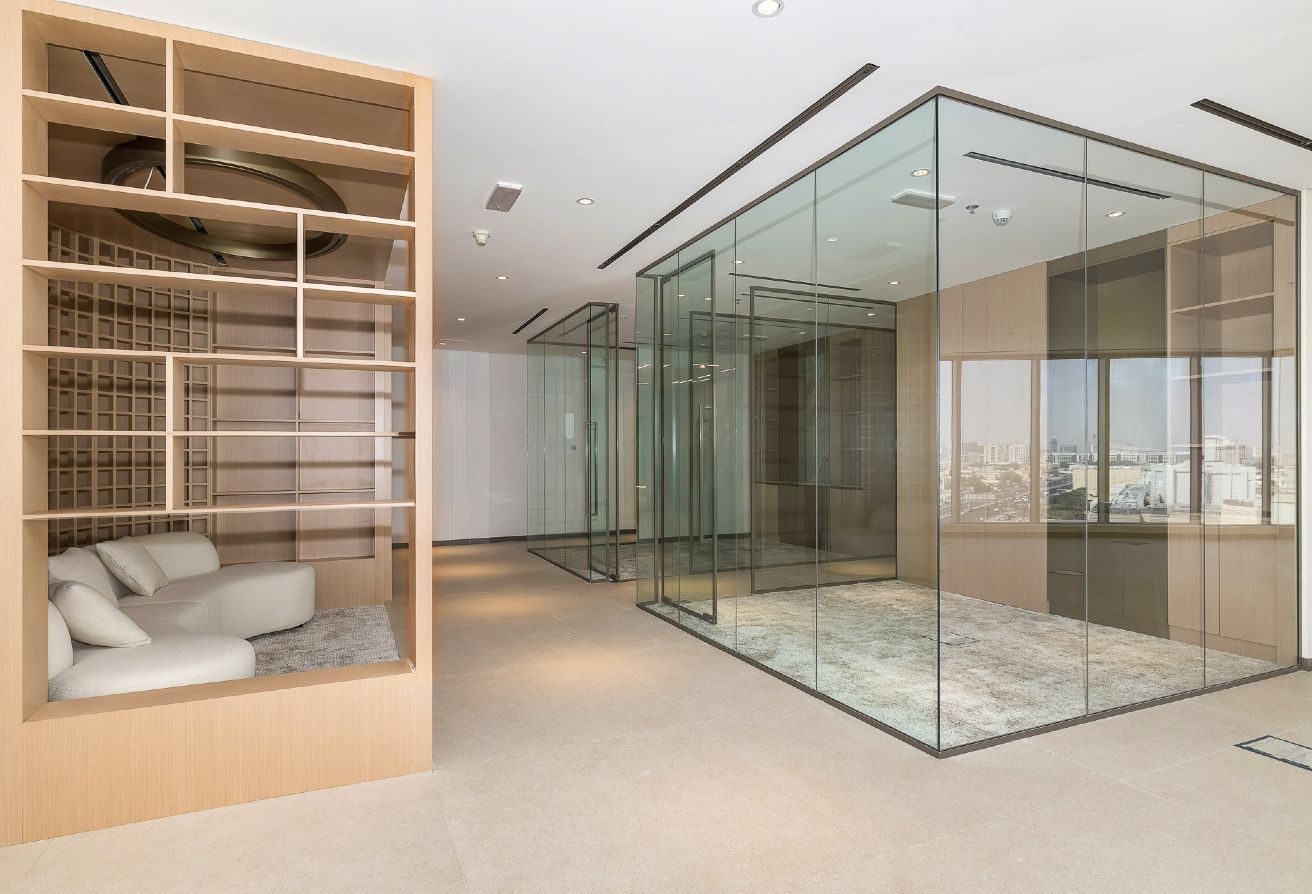 Studio office space in I Rise Tower, Barsha Heights (Tecom): 16