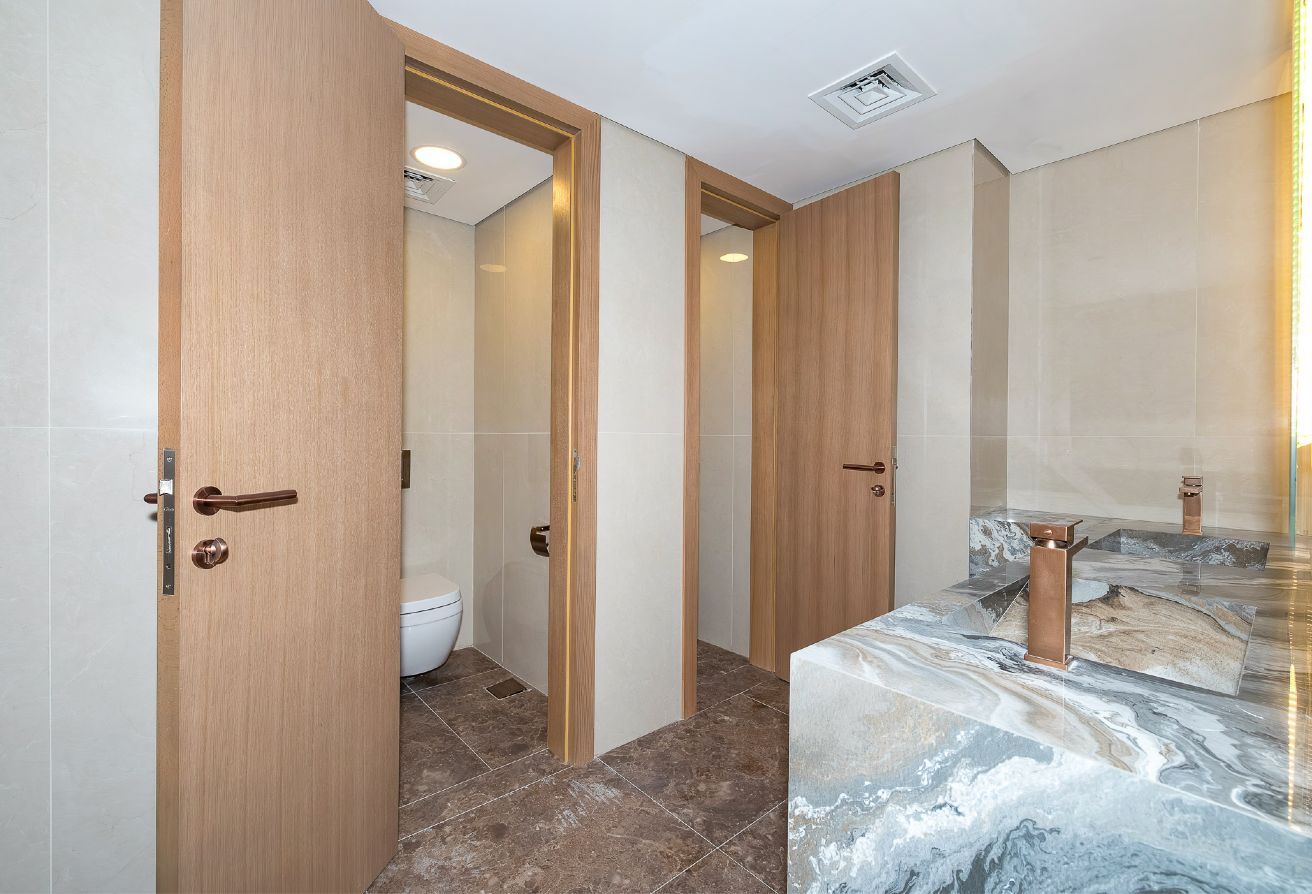 Studio office space in I Rise Tower, Barsha Heights (Tecom): 11