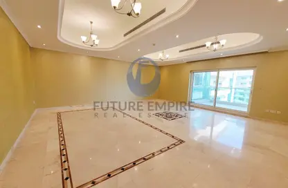 Apartment - 4 Bedrooms - 5 Bathrooms for rent in Gulf Tower A - Oud Metha - Bur Dubai - Dubai