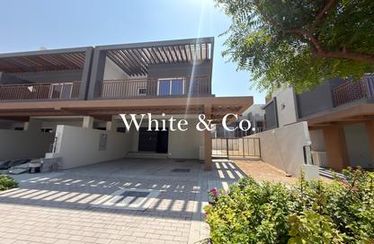 Townhouse - 4 - 4 for rent in Verona - Damac Hills 2 - Dubai