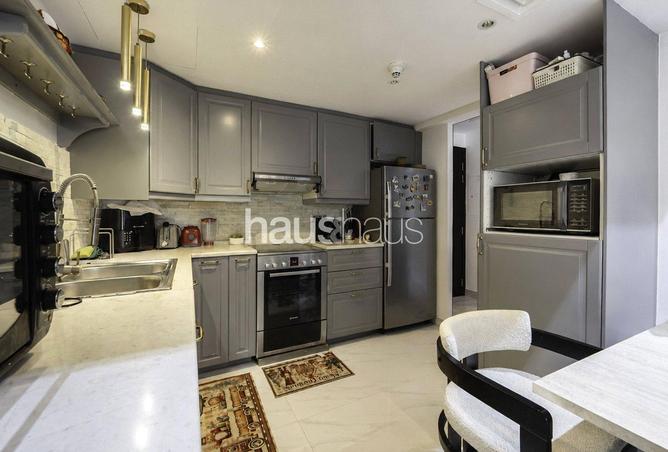94006961 - Property Image 3
