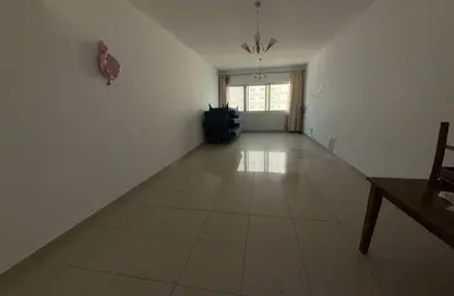 شقة - 3 غرف نوم - 3 حمامات للايجار في المجاز 2 - المجاز - الشارقة