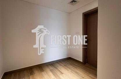 Apartment - 3 Bedrooms - 3 Bathrooms for rent in Waters Edge - Yas Island - Abu Dhabi