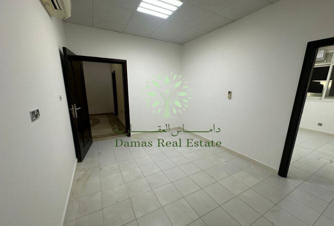 144609267 - Property Image 2