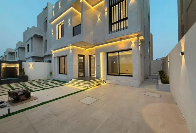 148626656 - Property Image 2