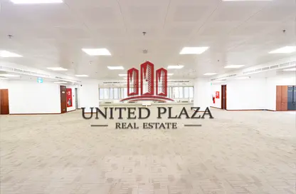مكتب - استوديو للايجار في الدانه - أبوظبي