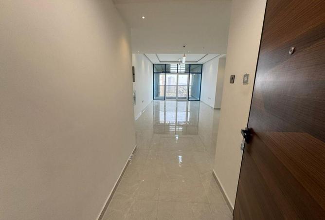 102832154 - Property Image 2