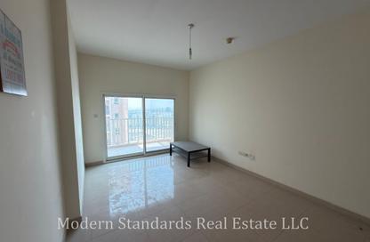 Apartment - 1 Bedroom - 2 Bathrooms for rent in Centrium Tower 2 - Centrium Towers - Dubai Production City (IMPZ) - Dubai