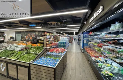 Shop - Studio - 1 Bathroom for rent in Jamal Al Ghurair Building - Mankhool - Bur Dubai - Dubai