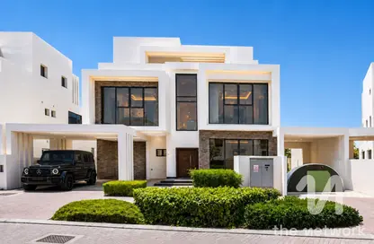 Villa - 6 Bedrooms for sale in Belair Damac Hills - By Trump Estates - Damac Hills - Dubai