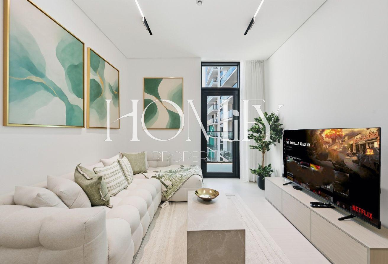FULLY FURNISHED | PREMIUM QUALITY |BRIGHT & MODERN photo 4