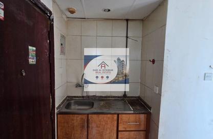 Apartment - Studio - 1 Bathroom for rent in Rolla Square - Rolla Area - Sharjah