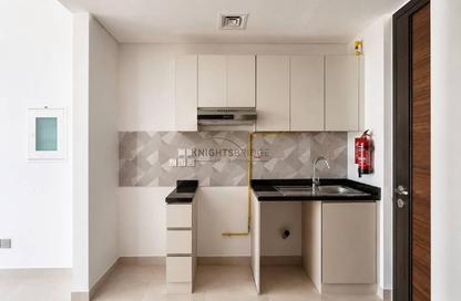 Apartment - Studio - 1 Bathroom for rent in Al Waleed Garden 2 - Al Waleed Garden - Al Jaddaf - Dubai