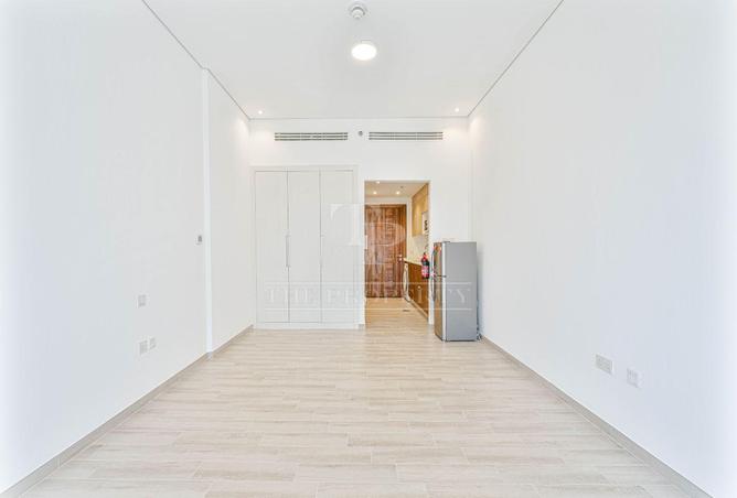 121976104 - Property Main Image