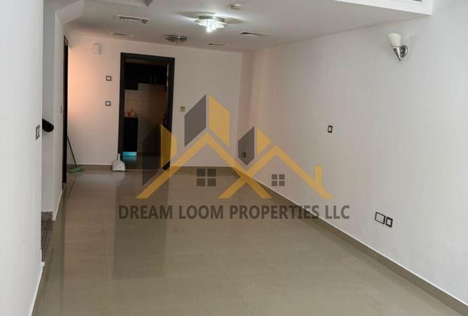 122016943 - Property Image 2