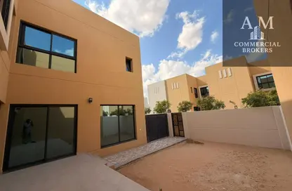 فيلا - 4 غرف نوم - 5 حمامات للايجار في مدينة الشارقة المستدامة - الشارقة