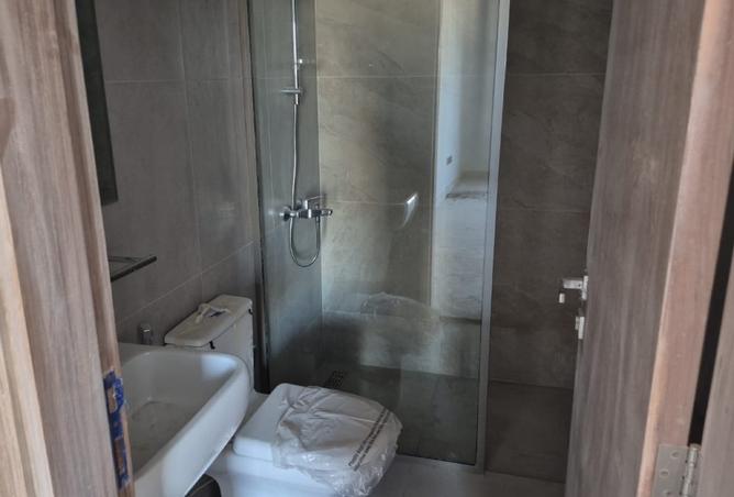 143750855 - Property Image 3